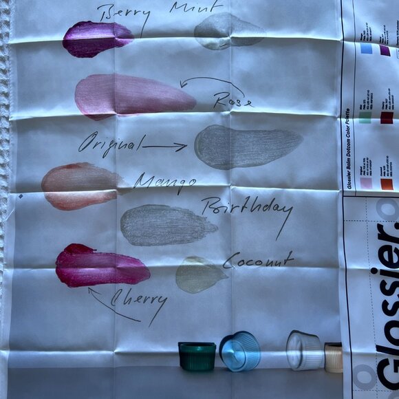 Glossier Limitied Edition Balm Dot Com Scarf - Picture 5 of 11